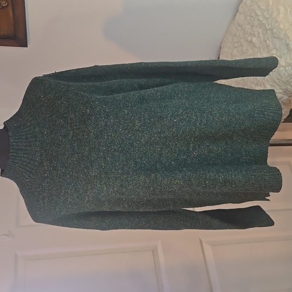 Well Worn Dark Green Knit Sweater - Picture 1 of 6